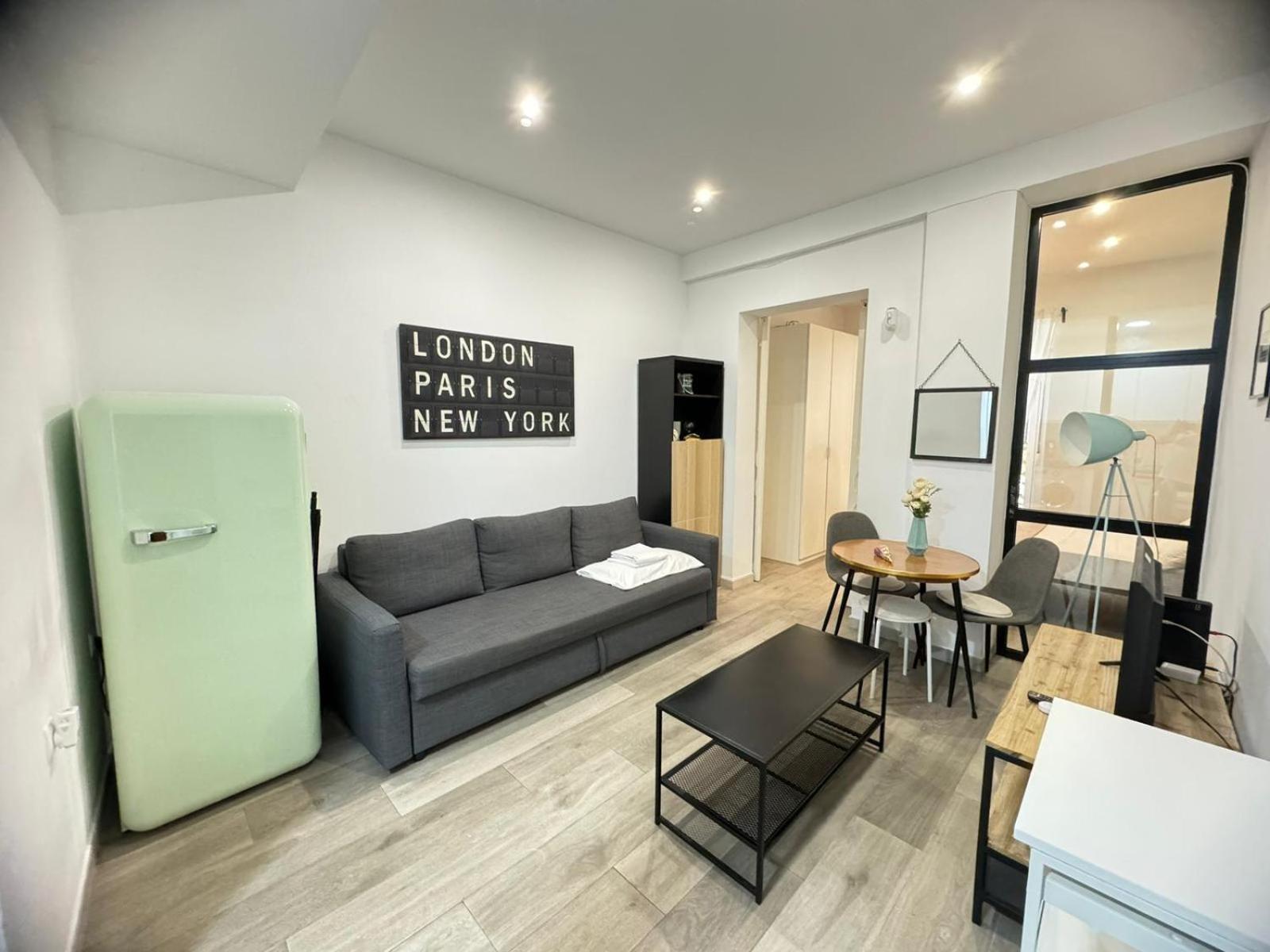 Apartamento Dianthus House Madrid Exterior foto